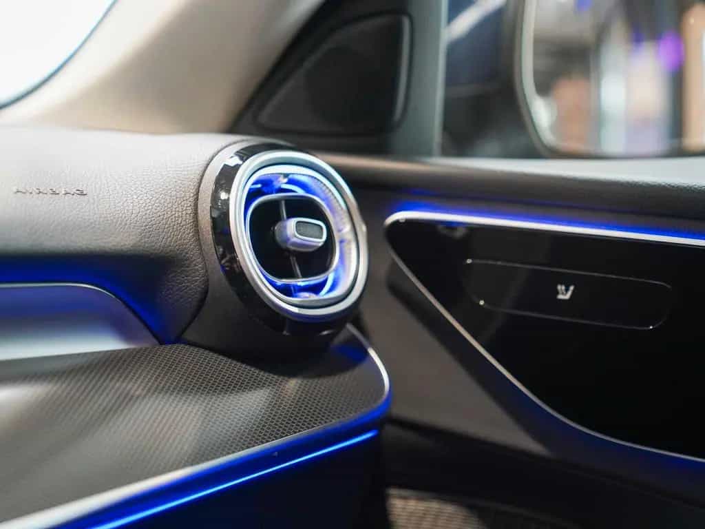 Mercedes-Benz C 180 AVANTGARDE Kamera DAB Totwinkel CarPlay 12/2022-photo-23