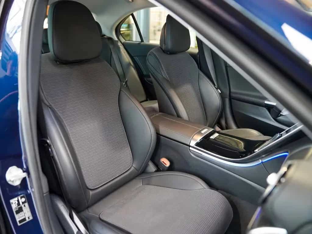 Mercedes-Benz C 180 AVANTGARDE Kamera DAB Totwinkel CarPlay 12/2022-photo-6