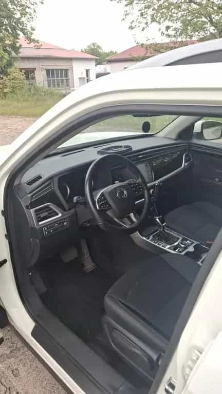 Ssangyong Korando 1.6 e-XDi Diesel Sapphire 2WD Automa... 05/2022-photo-3