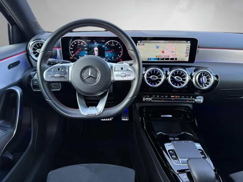 Mercedes-Benz A 35 AMG 4M AMG Night Standhz Ambiente 360 07/2020-photo-15
