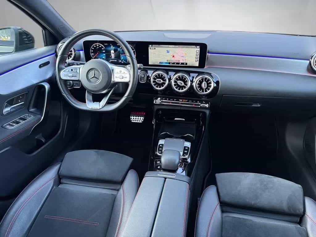 Mercedes-Benz A 35 AMG 4M AMG Night Standhz Ambiente 360 07/2020-photo-22