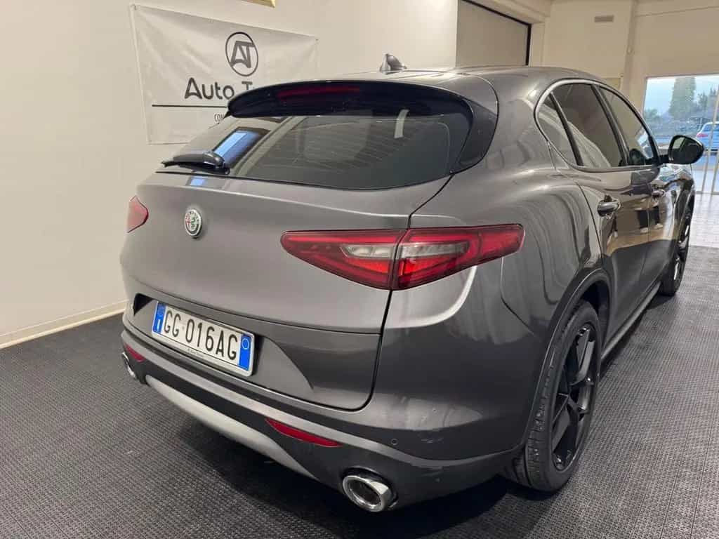 Alfa Romeo Stelvio 2.2 Turbodiesel 190 CV AT8 Q4 06/2021-photo-4