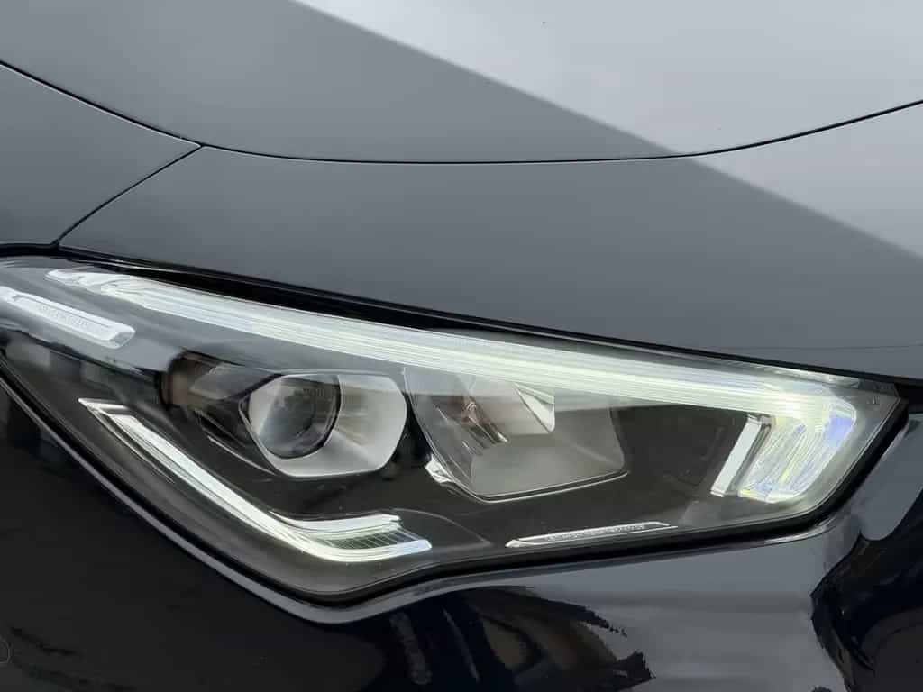 Mercedes-Benz CLA-Class 200 Shooting Brake AMG Line LED 7G *Garantie 07/2020-photo-23