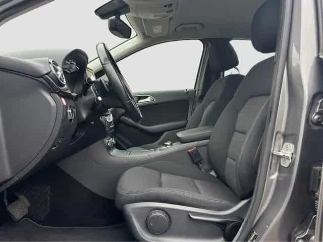 Mercedes-Benz B 180 7G-DCT Automatik *Garantie* 05/2014-photo-10