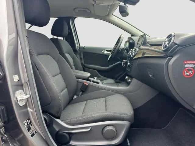 Mercedes-Benz B 180 7G-DCT Automatik *Garantie* 05/2014-photo-11