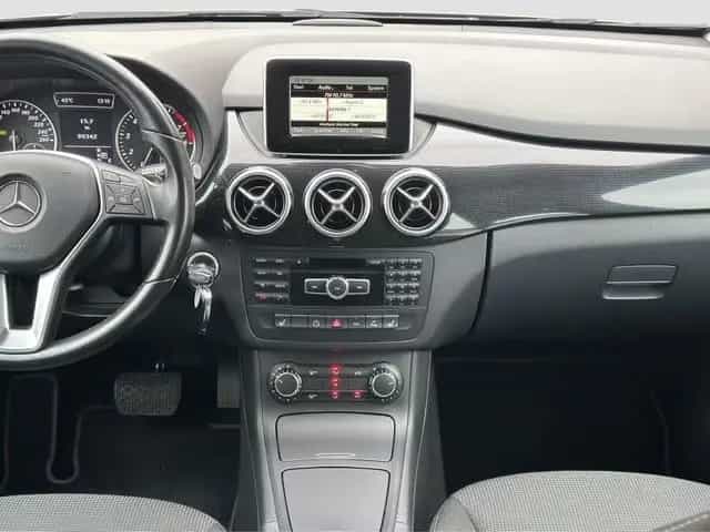 Mercedes-Benz B 180 7G-DCT Automatik *Garantie* 05/2014-photo-13