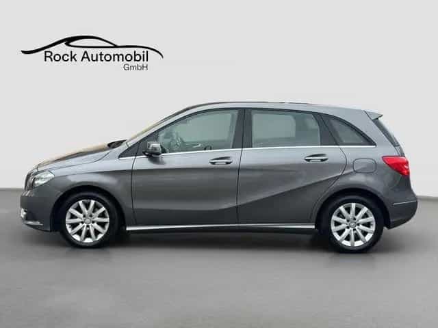 Mercedes-Benz B 180 7G-DCT Automatik *Garantie* 05/2014-photo-6