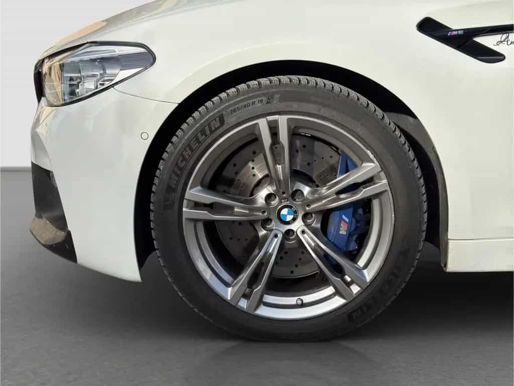 BMW M5 xDrive Carbon M Driver's Package 06/2019-photo-24