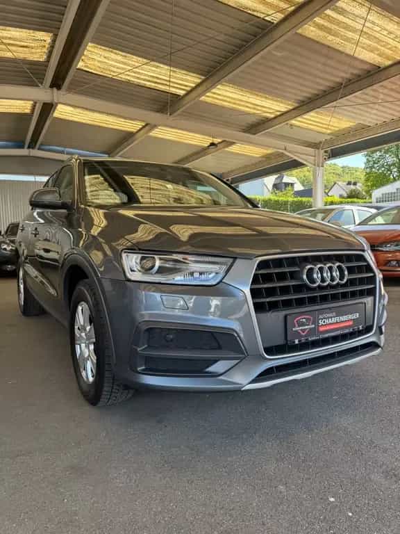 Audi Q3 design+2Hand+PDC+NAV+8Fach+V.Hist. 10/2017-photo-2