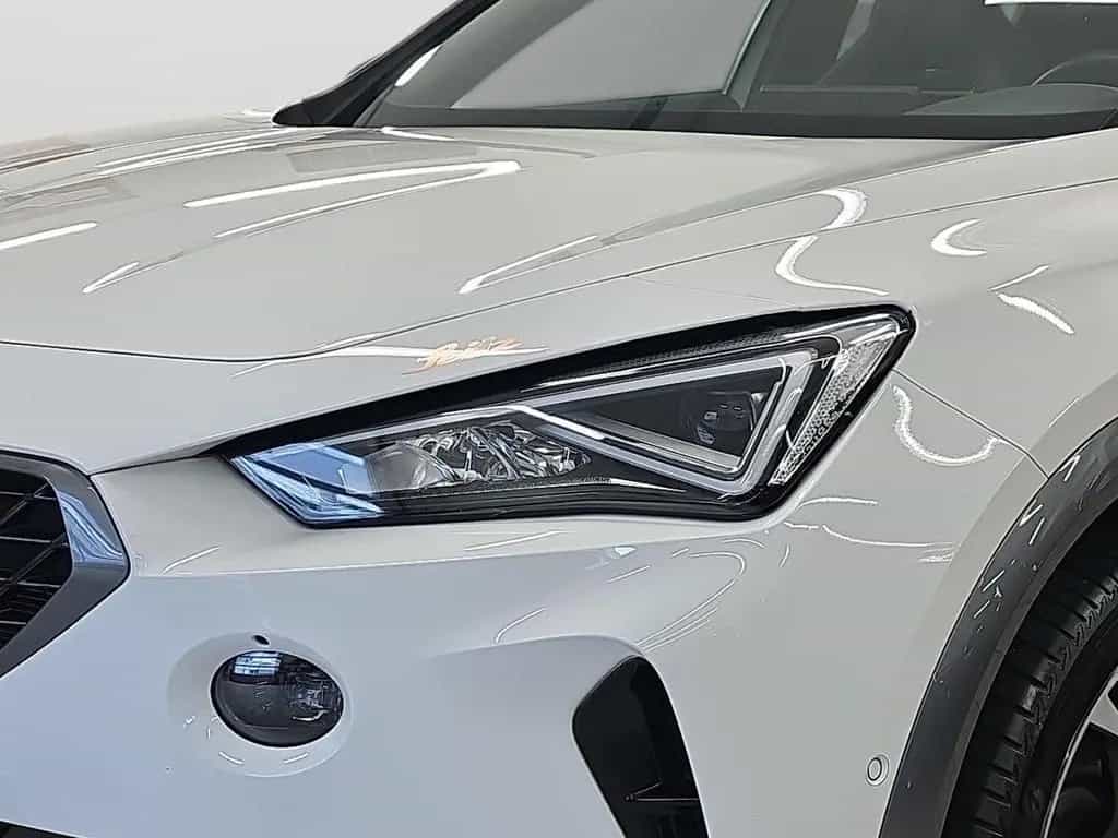 Cupra Formentor 2.0 TSI 4Drive VZ *PANO*LED*KAMERA*NAV 04/2024-photo-7