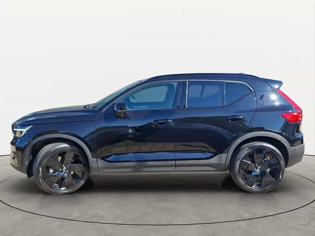 Volvo XC40 B3 Black Edition Plus 360° PANO AHK LED 20" 04/2025-photo-5