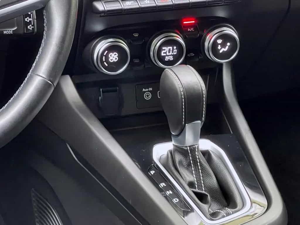 Renault Arkana TECHNO 1,4 AUTOM KAM VIRTUAL ACC GARANTIE 08/2023-photo-18