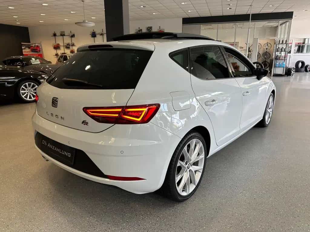 Seat Leon FR|Aut.|Pano|Leder|Beats|ACC|DAB|Garantie 12/2018-photo-10