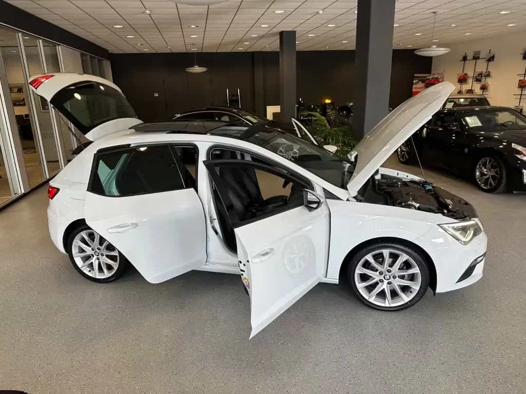 Seat Leon FR|Aut.|Pano|Leder|Beats|ACC|DAB|Garantie 12/2018-photo-2