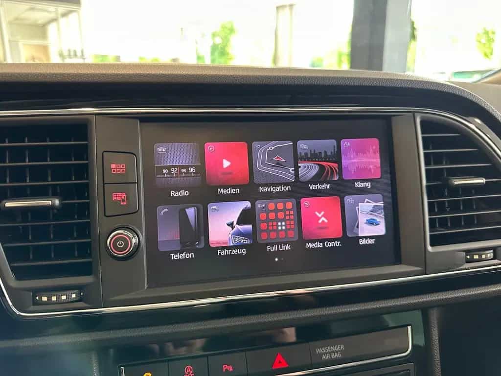 Seat Leon FR|Aut.|Pano|Leder|Beats|ACC|DAB|Garantie 12/2018-photo-22