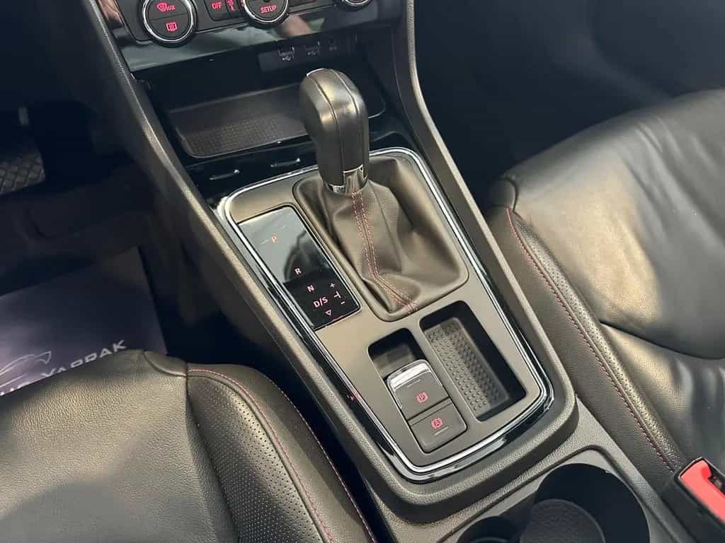 Seat Leon FR|Aut.|Pano|Leder|Beats|ACC|DAB|Garantie 12/2018-photo-24