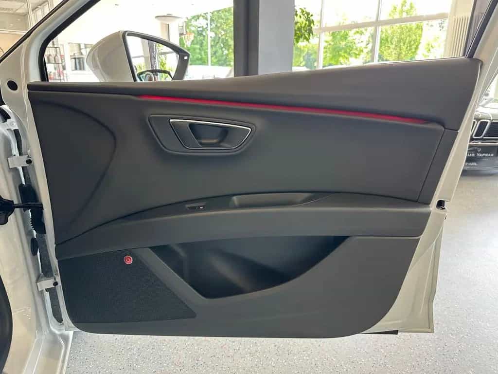 Seat Leon FR|Aut.|Pano|Leder|Beats|ACC|DAB|Garantie 12/2018-photo-31