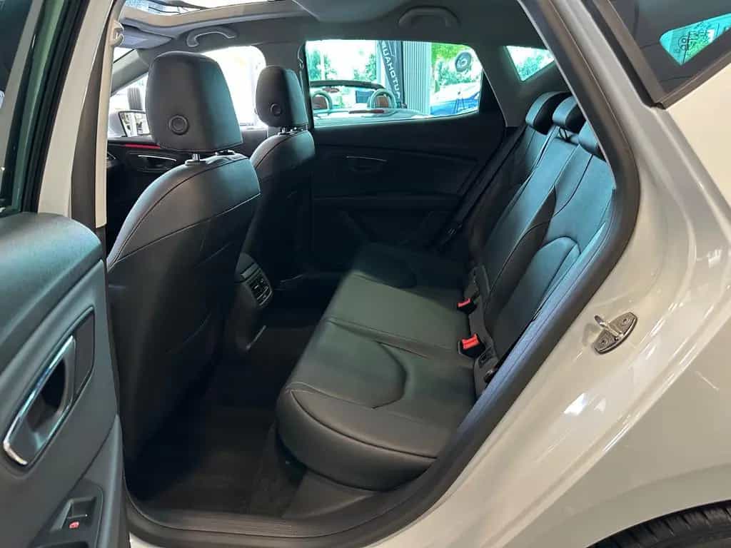 Seat Leon FR|Aut.|Pano|Leder|Beats|ACC|DAB|Garantie 12/2018-photo-33