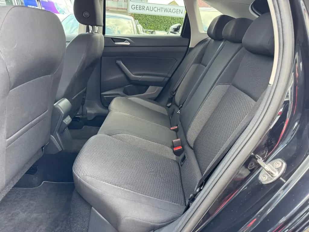 Volkswagen Taigo Life 1.0 TSI DSG -CarPlay/AndroidAuto 03/2025-photo-6