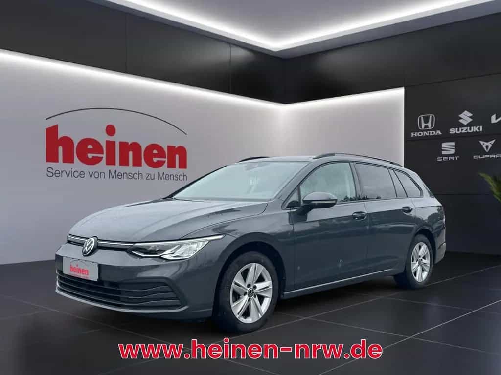 Volkswagen Golf VIII Variant 2.0 TDI Life DSG NAVI LED AHK 08/2021-photo-0