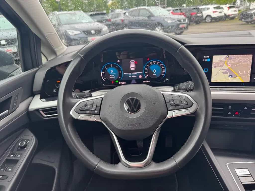 Volkswagen Golf VIII Variant 2.0 TDI Life DSG NAVI LED AHK 08/2021-photo-12