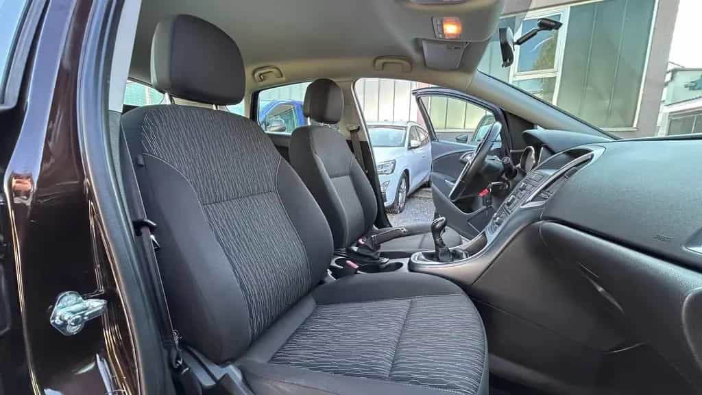 Opel Astra J 1.4 Turbo 2.Hand 10/2014-photo-19