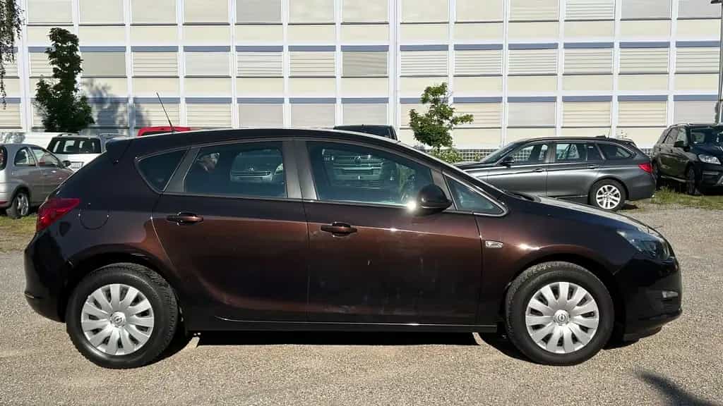 Opel Astra J 1.4 Turbo 2.Hand 10/2014-photo-4