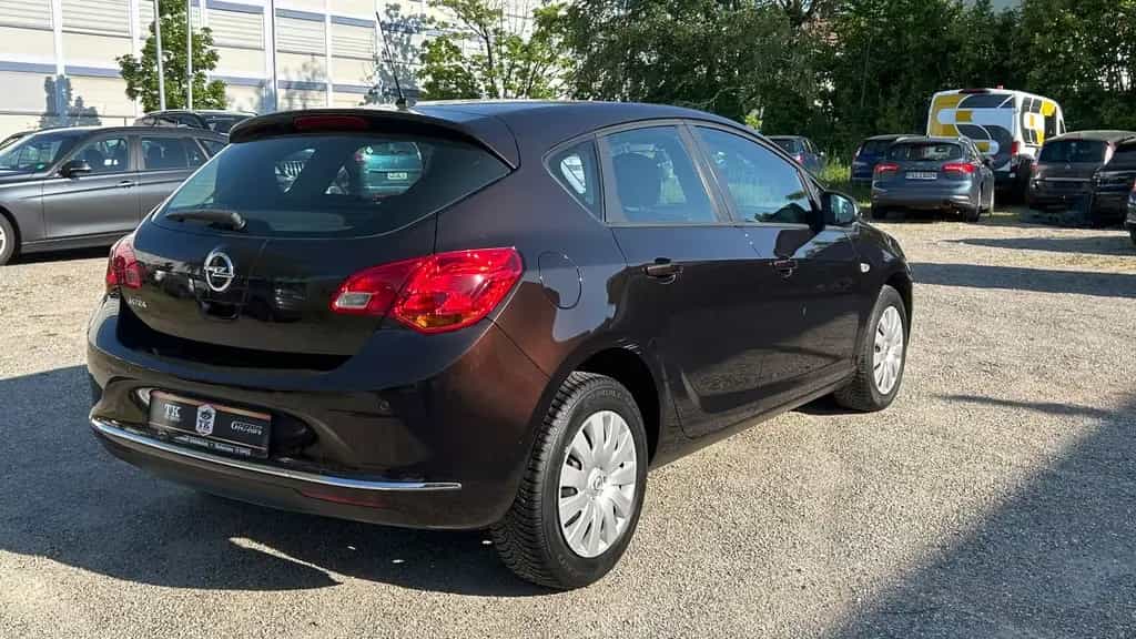 Opel Astra J 1.4 Turbo 2.Hand 10/2014-photo-5