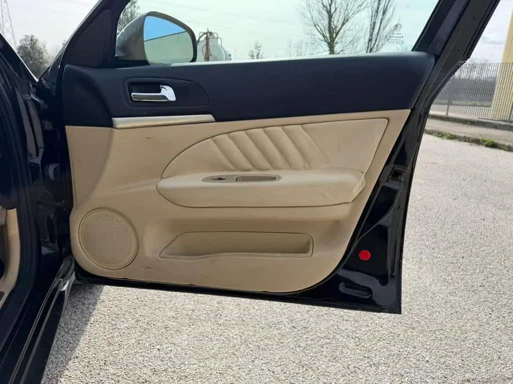 Alfa Romeo 159 1.9 JTDm Distinctive 05/2007-photo-11