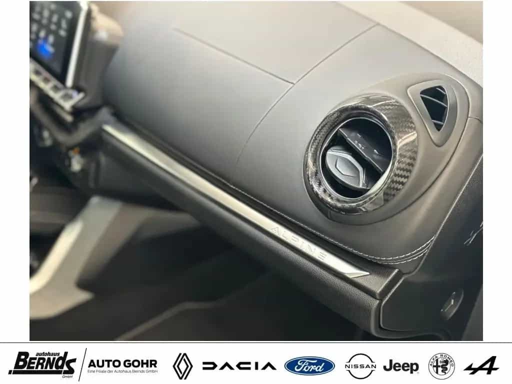 Alpine A110 GT Carbon Kamera Focal HiFi Noir Profond 02/2024-photo-23