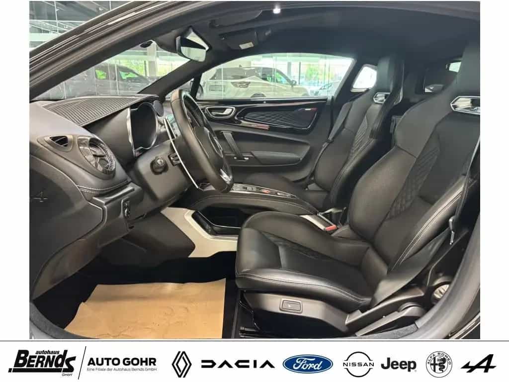 Alpine A110 GT Carbon Kamera Focal HiFi Noir Profond 02/2024-photo-7