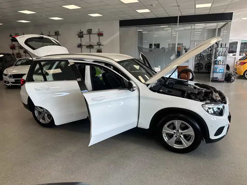 Mercedes-Benz GLC 220 d Exclusive 4Matic|AHK|HUD|LED|+Service+ 09/2015-photo-2