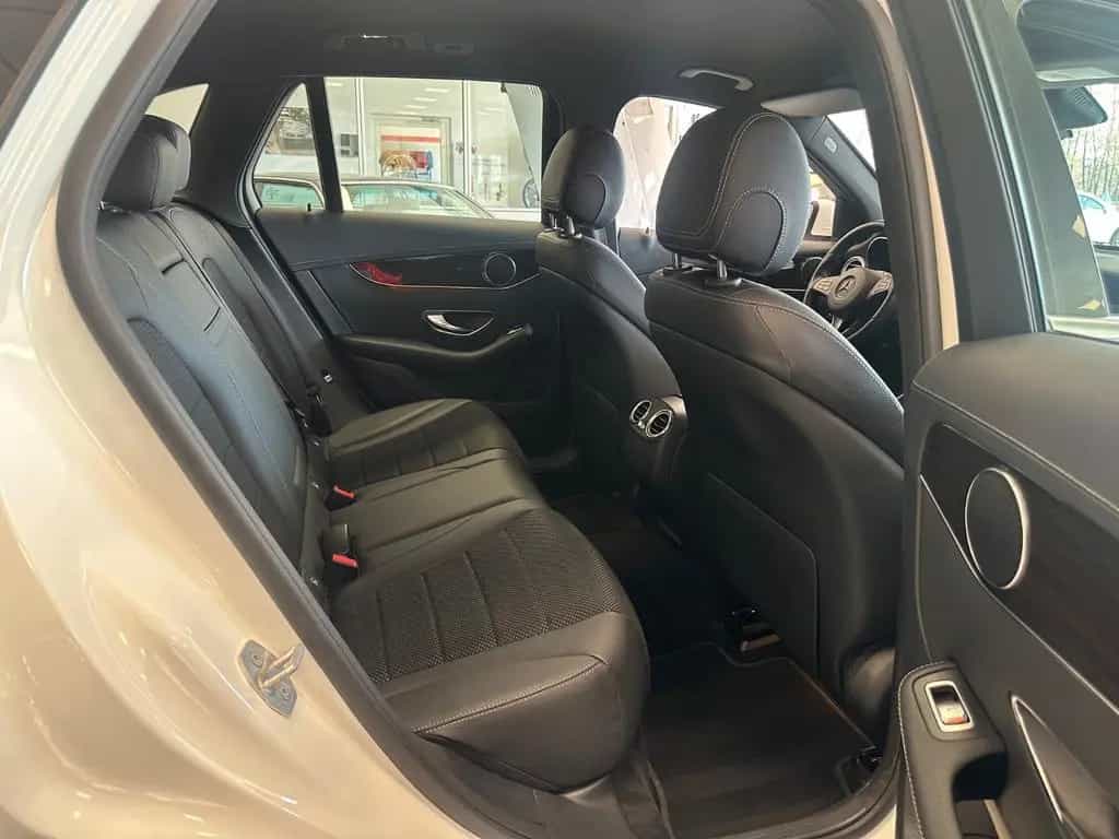 Mercedes-Benz GLC 220 d Exclusive 4Matic|AHK|HUD|LED|+Service+ 09/2015-photo-28