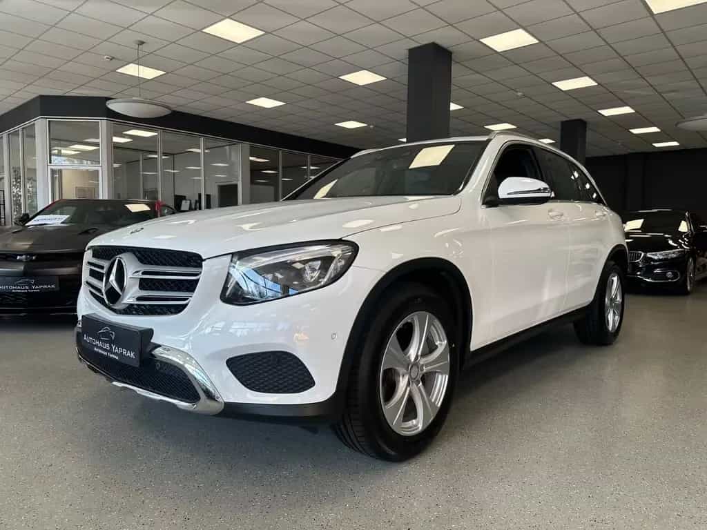 Mercedes-Benz GLC 220 d Exclusive 4Matic|AHK|HUD|LED|+Service+ 09/2015-photo-3