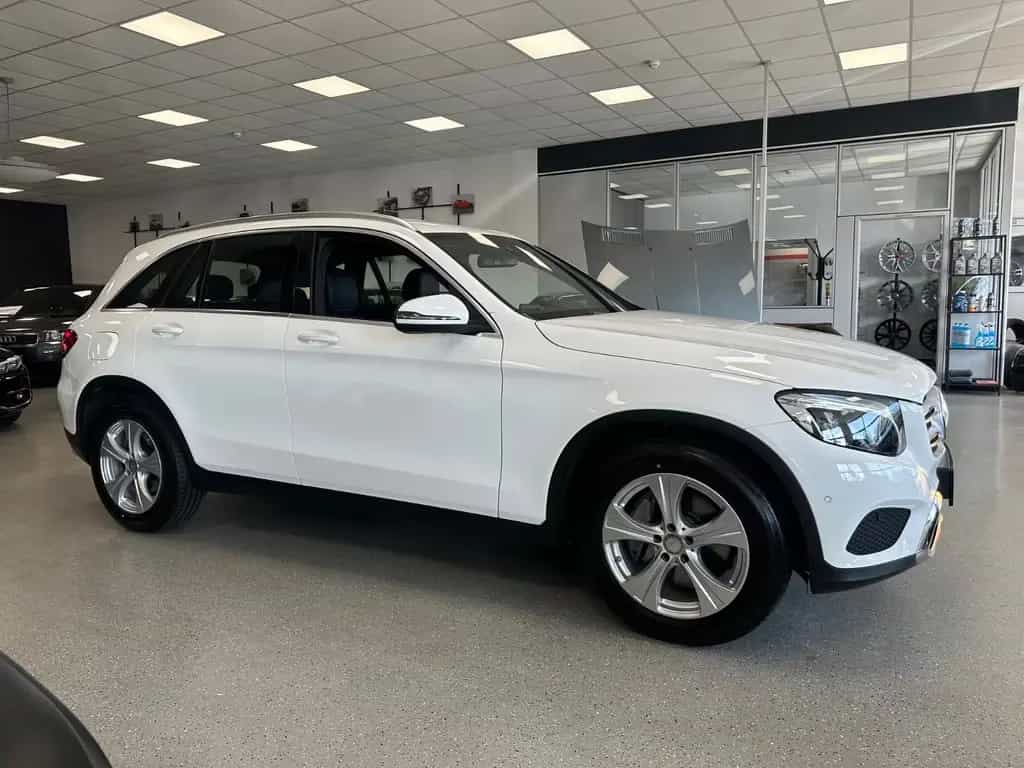 Mercedes-Benz GLC 220 d Exclusive 4Matic|AHK|HUD|LED|+Service+ 09/2015-photo-6