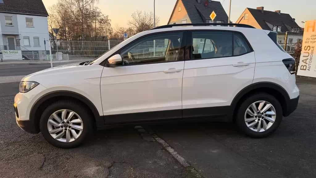 Volkswagen T-Cross Life / incl. Garantie / 2 Jahre HU frei 03/2022-photo-16