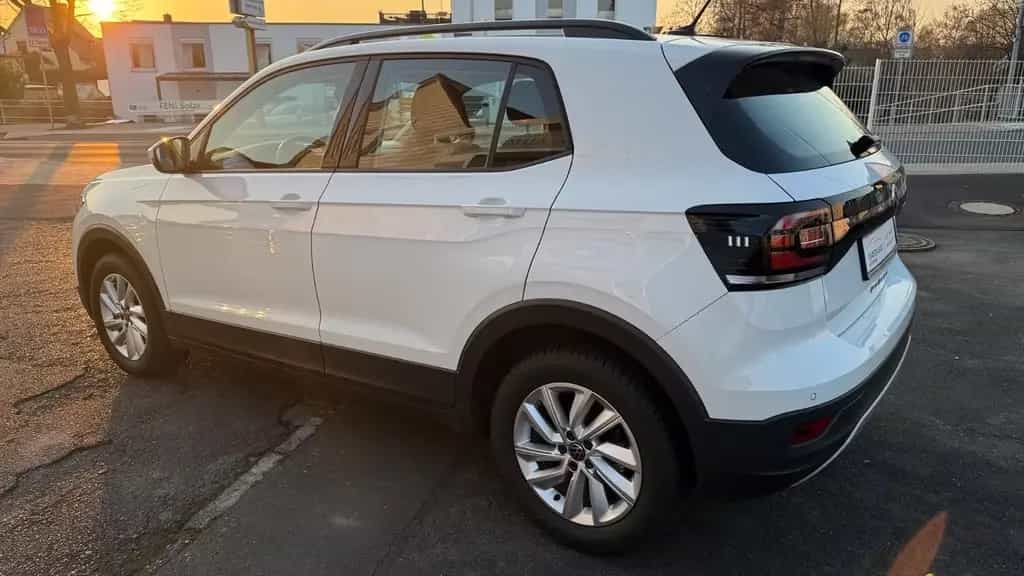 Volkswagen T-Cross Life / incl. Garantie / 2 Jahre HU frei 03/2022-photo-19