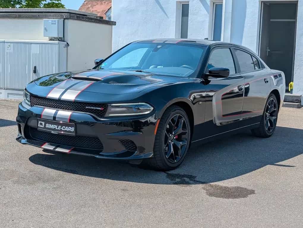 Dodge Charger 3,6l SXT - PLUS*LEDER*KAMERA*GAS-ANLAG*H 10/2017-photo-0
