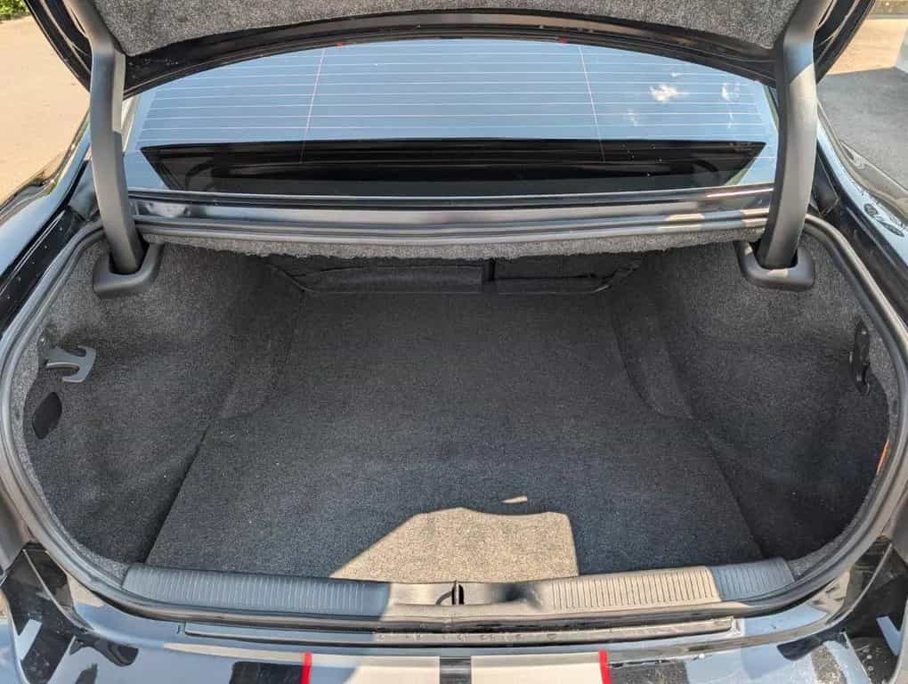 Dodge Charger 3,6l SXT - PLUS*LEDER*KAMERA*GAS-ANLAG*H 10/2017-photo-7