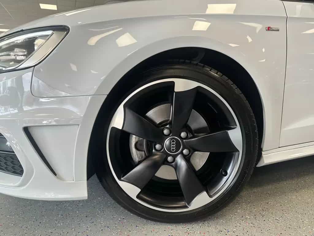 Audi A3 2.0 TDI Sportback S line|Xenon|18"Rotor|Serv. 09/2013-photo-11