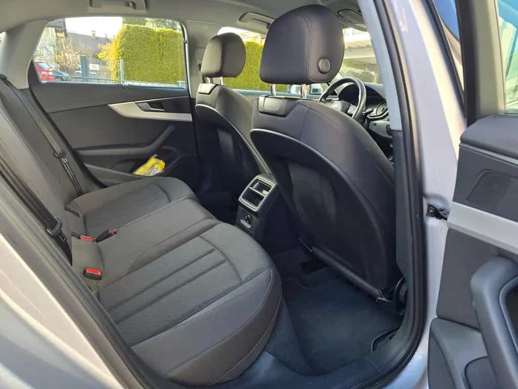 Audi A4 35 TFSI S tronic - 04/2021-photo-7