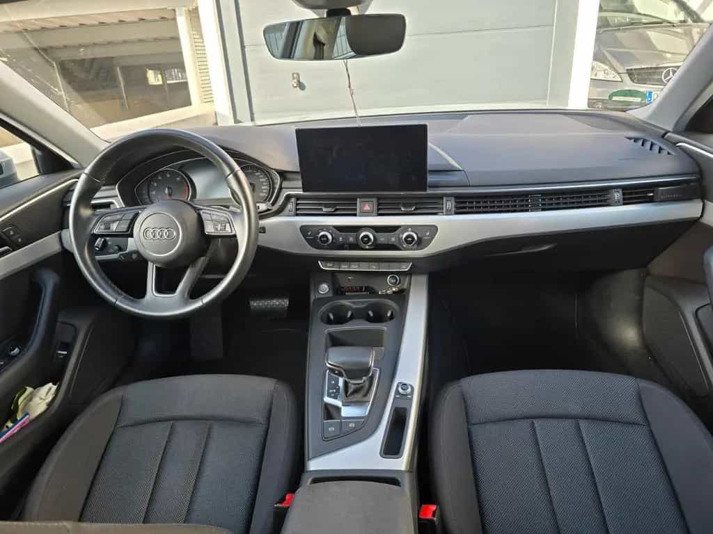 Audi A4 35 TFSI S tronic - 04/2021-photo-8