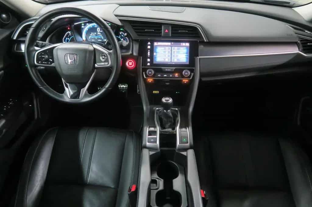 Honda Civic Limousine 1.5 i-VTEC Turbo Executive 03/2018-photo-13