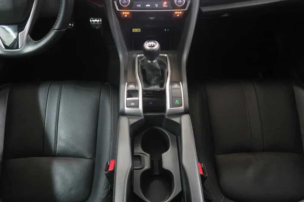 Honda Civic Limousine 1.5 i-VTEC Turbo Executive 03/2018-photo-15
