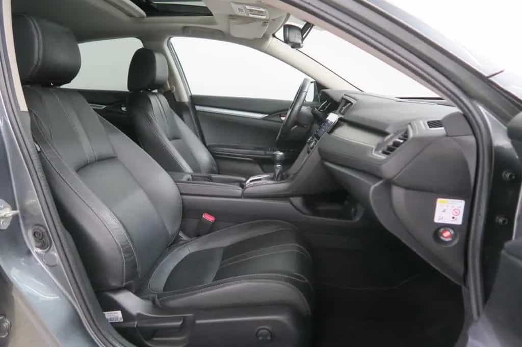Honda Civic Limousine 1.5 i-VTEC Turbo Executive 03/2018-photo-8