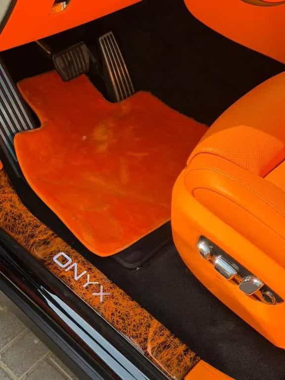 Rolls-Royce Cullinan Neev Edition Onyx Concept null-photo-18
