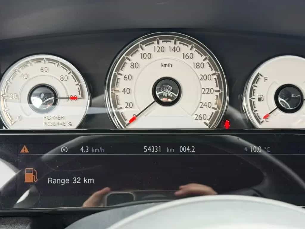 Rolls-Royce Ghost Black Badge FULL wie NEU 1 Hand TOP Sofort 07/2017-photo-18