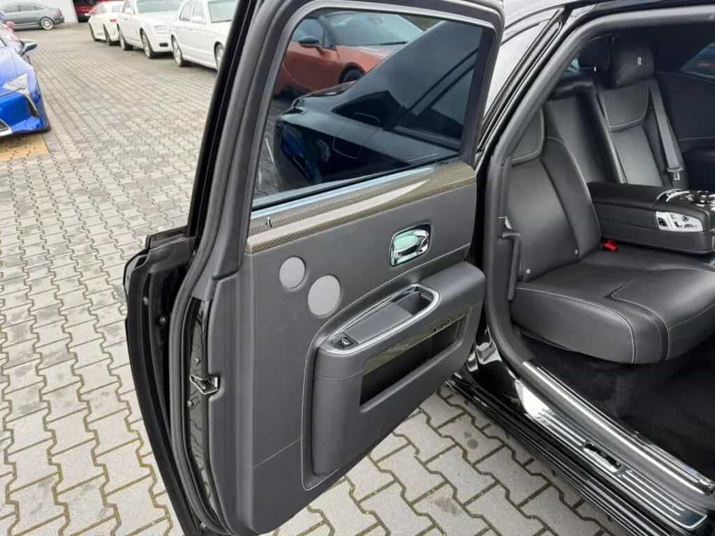 Rolls-Royce Ghost Black Badge FULL wie NEU 1 Hand TOP Sofort 07/2017-photo-31