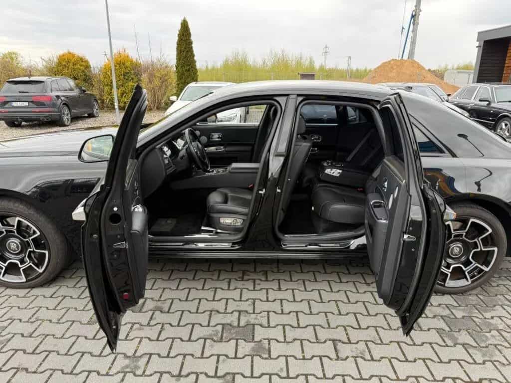 Rolls-Royce Ghost Black Badge FULL wie NEU 1 Hand TOP Sofort 07/2017-photo-9