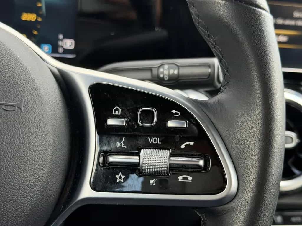 Mercedes-Benz GLB-Class 4MATIC | Leder | MBUX | AHK | Business 05/2022-photo-14